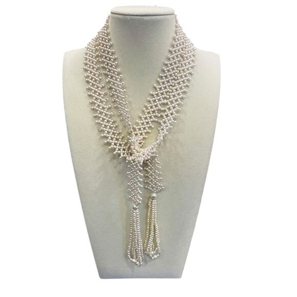 White Faux Pearl Lariat Necklace with Tassels - Picture 4 of 8